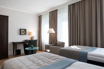 Standard Double Room (Small)