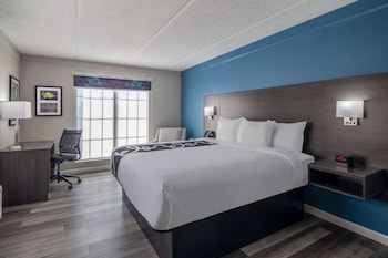 Deluxe Room, 1 King Bed, Non Smoking