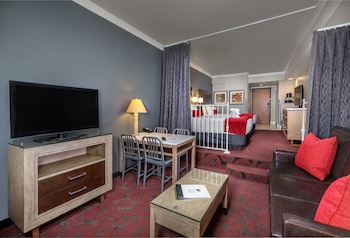Superior Room, Multiple Beds (Deluxe Studio Suite)