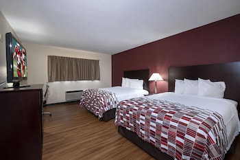 Deluxe Room, 2 Queen Beds, Accessible (Roll-In Shower, Smoke Free)