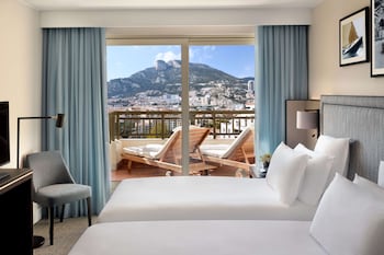 Suite, 1 King Bed (Columbus)