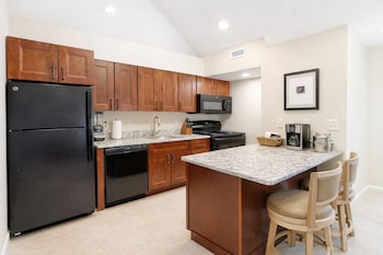 Presidential Double Queen Room with Washer and Dryer