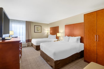 Standard Room, 2 Queen Beds, Non Smoking (Pets Allowed)
