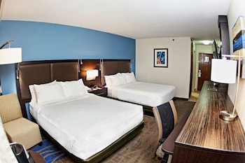 Standard Room, 2 Queen Beds (Sunset View)