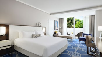 Fairmont, Room, 1 King Bed, Patio