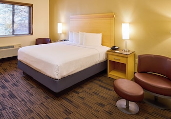 Executive Room, 1 King Bed, Non Smoking