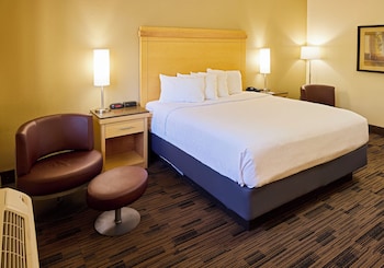 Executive Room, 1 King Bed, Non Smoking