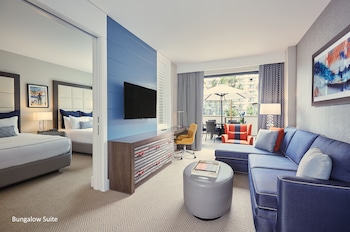 Premium Suite, Multiple Beds, Balcony, Poolside (Twin Dolphin Tower)