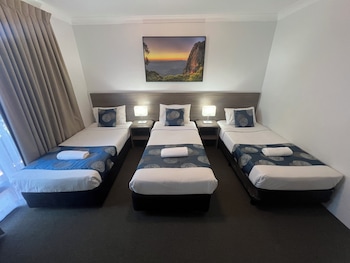 Family Suite, 1 Bedroom, Kitchenette
