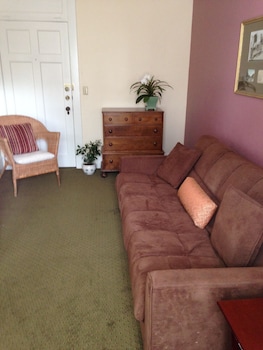 Suite, 1 King Bed with Sofa bed, Non Smoking