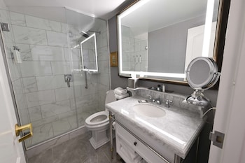 Room, 1 King Bed, Allergy Friendly