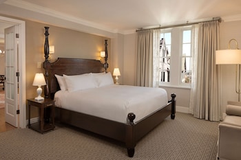 Suite, 1 Bedroom (Commonwealth Suite)
