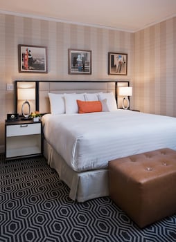 Superior Room, 1 King Bed, Accessible