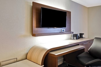 Room, 1 King Bed, Hearing Accessible (Roll-in Shower & Transfer Shower)