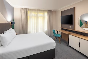 Premium Room, 1 Queen Bed with Sofa bed (Minibar)