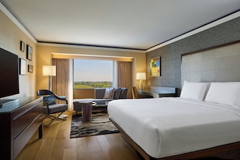 Club Room, 1 King Bed