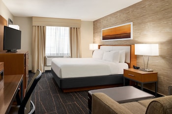 Standard Room, 1 King Bed