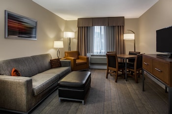 Suite, 1 King Bed, Jetted Tub