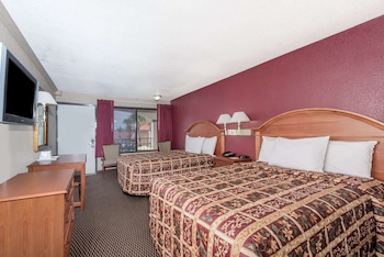 Double Room, 2 Double Beds, Non Smoking