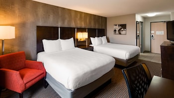 Standard Room, 2 Queen Beds, Non Smoking, Refrigerator & Microwave
