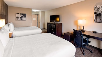 Standard Room, 2 Queen Beds, Non Smoking, Refrigerator & Microwave