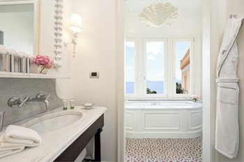 Deluxe Room, Sea View