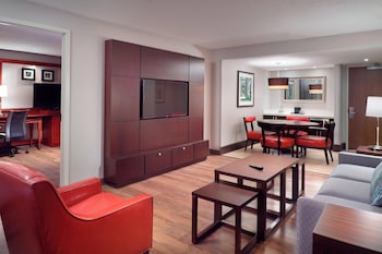 Suite, 1 Bedroom, Roll-in Shower (Transfer Shower)