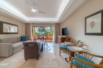 One Bedroom Suite
