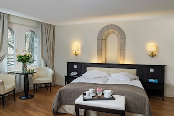 Superior Room, 1 Queen Bed, Lake View