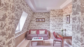Prestige Junior Suite