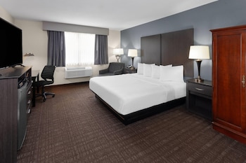 Room, 1 King Bed, Hearing Accessible, Non Smoking (Mobility)