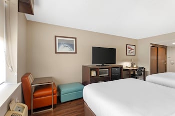 Room, 2 Queen Beds, Non Smoking