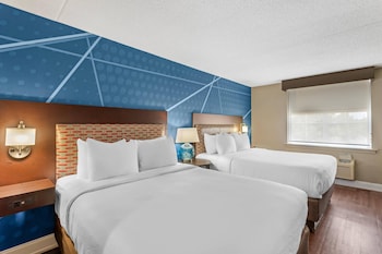 Room, 2 Queen Beds, Non Smoking