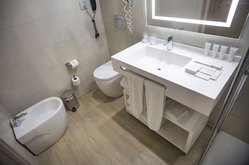 Premium Triple Room