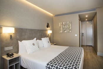 Premium Triple Room