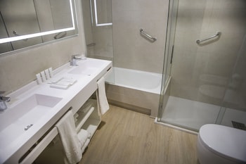 Junior Suite (Triple)