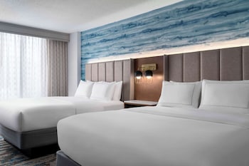 Room, 2 Queen Beds, Accessible (Hearing)