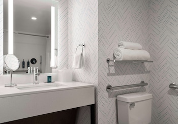 Room, 2 Double Beds, Accessible (Roll-In Shower)