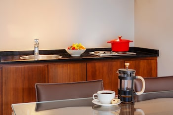 Junior Suite, Kitchen (View)