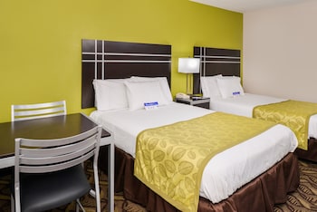 Room, 2 Double Beds, Smoking