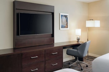 Room, 2 Queen Beds, Non Smoking