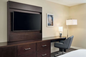 Room, 1 King Bed with Sofa bed, Non Smoking