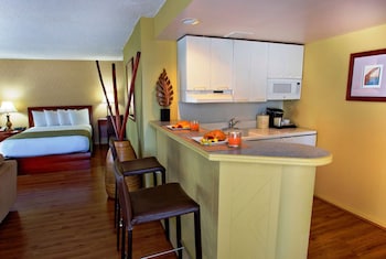 Studio Suite, 2 Queen Beds, Non Smoking