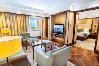 Suite, 1 Bedroom (High Floor)