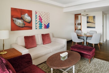 Suite, 1 Bedroom (High Floor, Club)