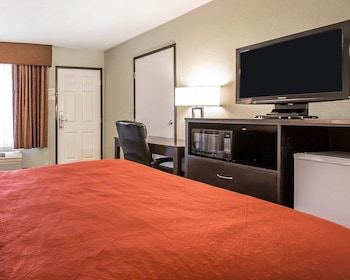 Standard Room, 1 Queen Bed, Non Smoking