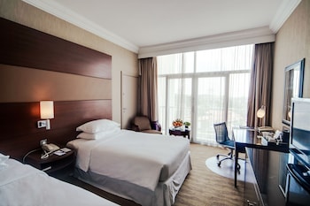 Deluxe Room, 2 Twin Beds (Balcony)