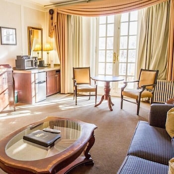 Roosevelt Suite