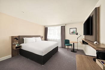 Premium Room, 1 King Bed, City View