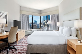 Junior Suite, 1 King Bed, Accessible, Non Smoking